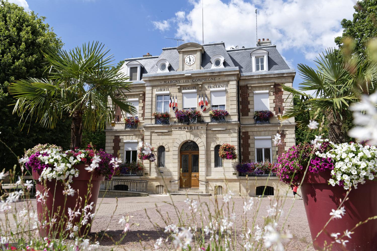 20190701_Mairie_Margny_les_Compiegne_02EB_web.JPG?itok=4V1yRf5d